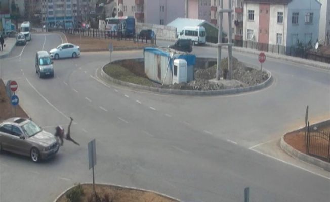 Trabzon'da otomobilin çarptığı genç kız havaya uçtu