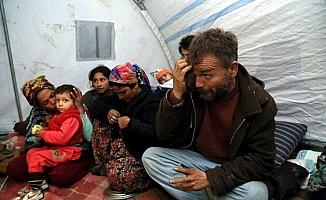 Ankara’nın göbeğinde çadır hayatı sürüyorlar
