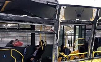 Küçükçekmece'de metrobüs kazası: Yaralılar var