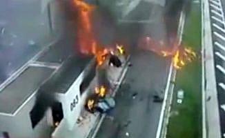 Yunanistan'da kontrolden çıkan otomobil dehşet saçtı