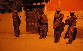 Adana’da 38 kişiye PKK operasyonunda gözaltı