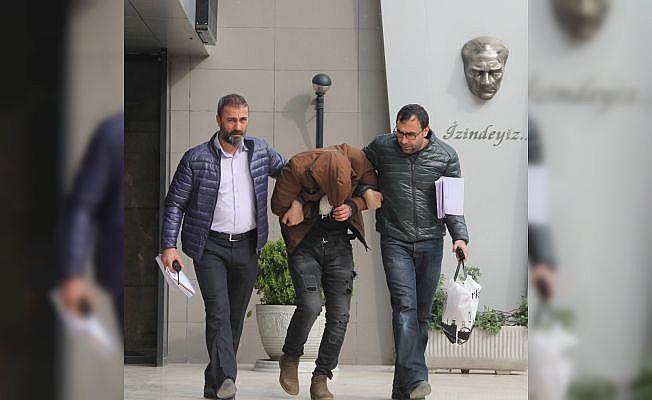 Kırık kolla Bursa'da 5 yazıhaneyi soydu