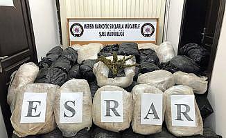 Mersin’de yarım ton uyuşturucu ele geçirildi