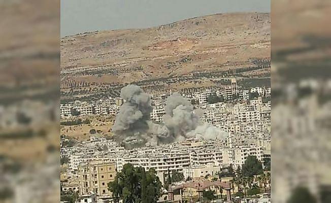 Esad rejimi ve Rusya İdlib’i bombaladı: 17 ölü