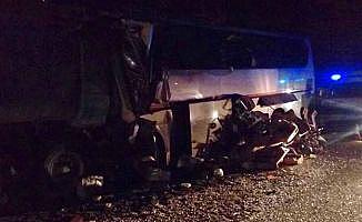 Rusya’da korkunç trafik kazasında 15 kişi öldü