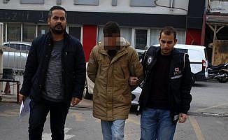 Antalya'da aralarında polislerin de olduğu otopark çetesi çökertildi